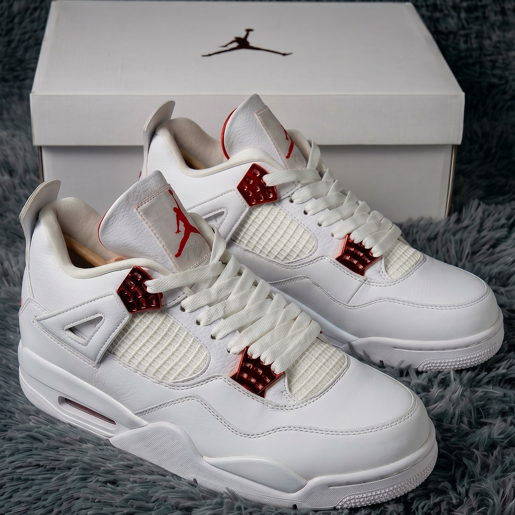 Air Jordan 4 Retro “Metallic Red”